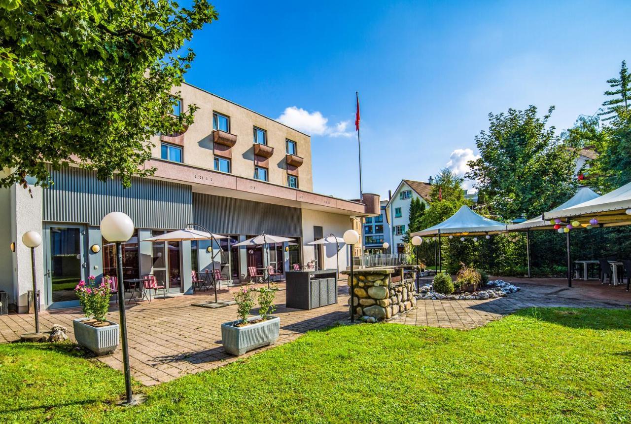 Hotel Sursee Exteriör bild